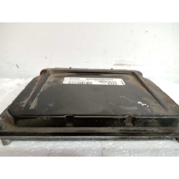 Recambio de centralita motor uce para volvo v40 familiar 1.6 referencia OEM IAM S118245001D P30614602 