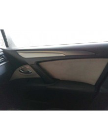 Recambio de guarnecido puerta delantera derecha para toyota avensis touring sports advance referencia OEM IAM   