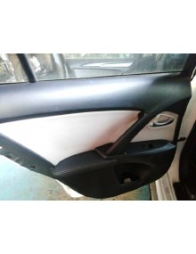 Recambio de guarnecido puerta trasera izquierda para toyota avensis touring sports advance referencia OEM IAM   