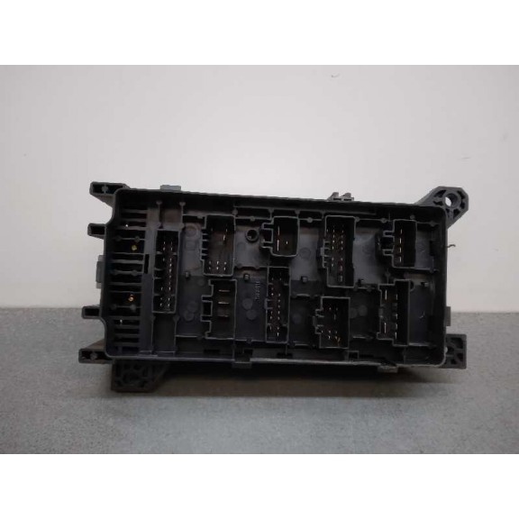 Recambio de centralita bsi para kia carnival ii 2.9 crdi cat referencia OEM IAM 10030923005  