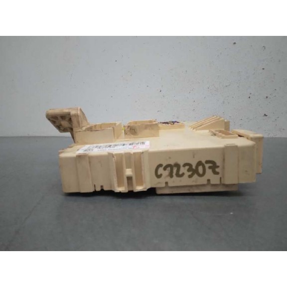 Recambio de caja reles / fusibles para kia cee´d 1.4 crdi cat referencia OEM IAM 91950A203013  