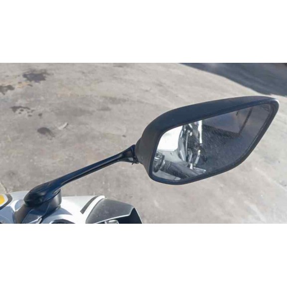 Recambio de retrovisor derecho para yamaha r7 referencia OEM IAM BEB26280  BEB26280