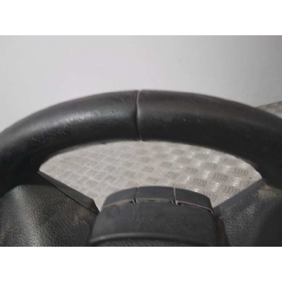 Recambio de volante para kia carens ( ) basic referencia OEM IAM 56100A4530AK DESGASTADO Y MARCADO 