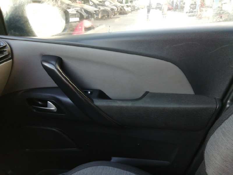 Recambio de guarnecido puerta delantera derecha para citroën c4 picasso feel referencia OEM IAM   
