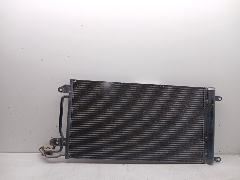 Recambio de condensador aire acondicionado para audi a1 sportback (8xf) adrenalin referencia OEM IAM 6c816411c  