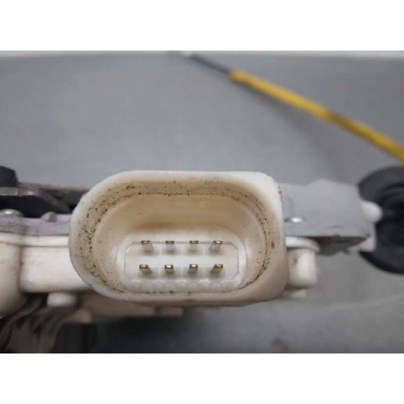 Recambio de cerradura puerta delantera izquierda para audi a6 berlina (4f2) 3.0 tdi quattro (165kw) referencia OEM IAM 4F0839015