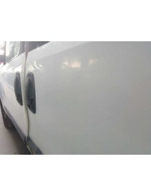 Recambio de puerta lateral corredera izquierda para fiat doblo cargo 1.3 16v jtd cat referencia OEM IAM  TIENE VARIOS GOLPES 