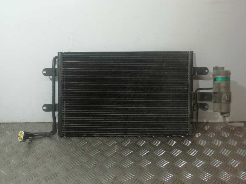 Recambio de condensador / radiador aire acondicionado para seat leon (1m1) 1.6 16v referencia OEM IAM 1J0820411D  