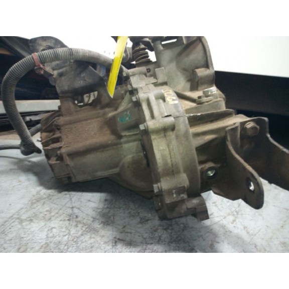Recambio de caja cambios para hyundai accent (lc) 1.3 cat referencia OEM IAM HY2073-394807  