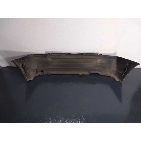 Recambio de paragolpes trasero para volkswagen golf iii berlina (1h1) gti referencia OEM IAM  VERDE 