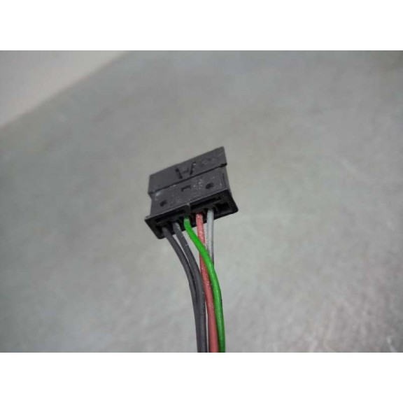 Recambio de retrovisor derecho para bmw serie 3 touring (e46) 320d referencia OEM IAM   5 PINS