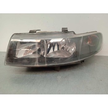 FARO IZQUIERDO 1M1941015 087480 SOPORTES TOCADOS Y CRISTAL