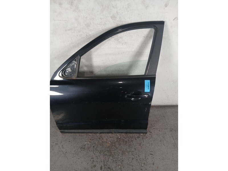 Recambio de puerta delantera izquierda para hyundai santa fé ii (cm) 2.2 crdi referencia OEM IAM CON MOLDURA  