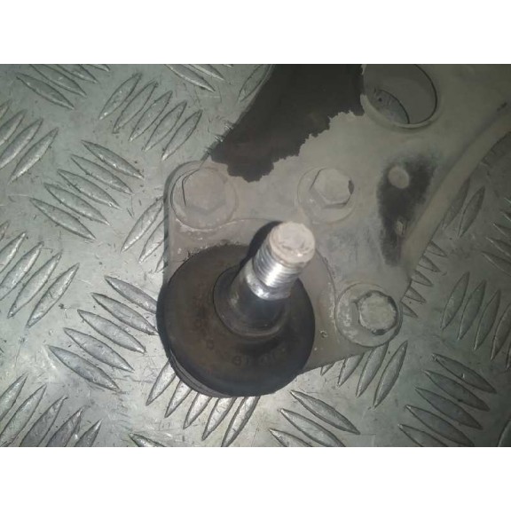 Recambio de brazo suspension inferior delantero derecho para mercedes-benz clase a (w168) 140 (168.031) referencia OEM IAM A1683