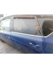 Recambio de puerta trasera izquierda para toyota auris hybrid active referencia OEM IAM  TOCADA 