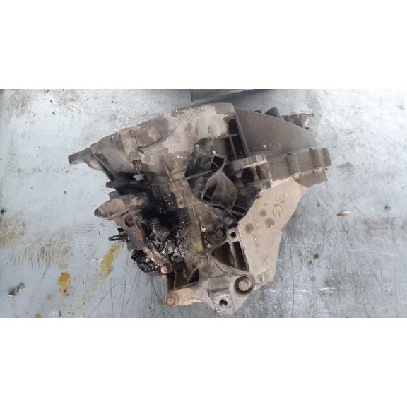 Recambio de caja cambios para volvo v50 familiar 2.0 d kinetic referencia OEM IAM 4M5R7002CD  