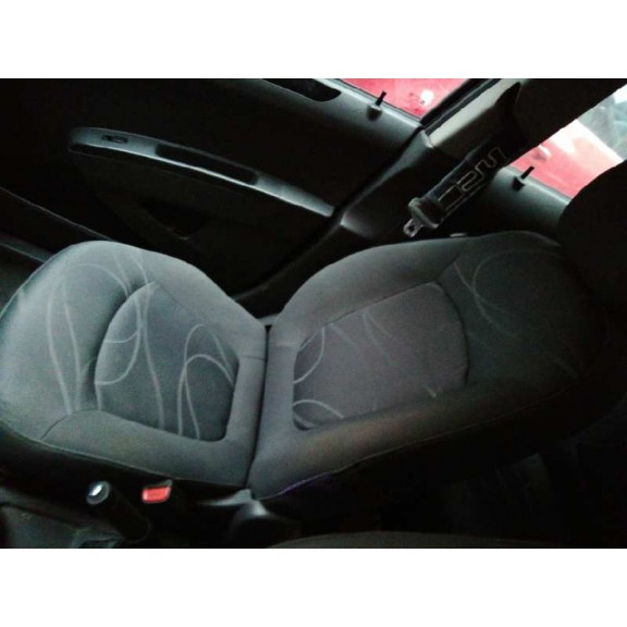 Recambio de asiento delantero derecho para chevrolet spark 1.0 cat referencia OEM IAM   