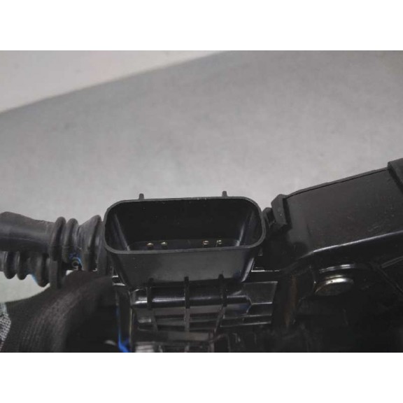 Recambio de cerradura puerta delantera derecha para hyundai elantra (ad)(2016) klass referencia OEM IAM 81320F2010 4 PINES 