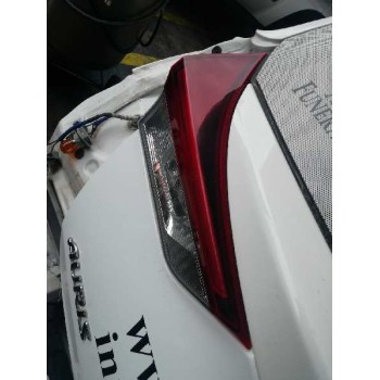 Recambio de piloto trasero izquierdo interior para toyota auris hybrid active referencia OEM IAM   