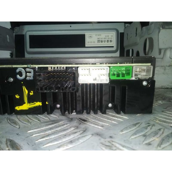 Recambio de sistema audio / radio cd para honda jazz (gd1/5) 1.4 s referencia OEM IAM 50106923 39100SAAG412N5 