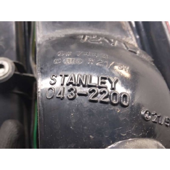 Recambio de piloto trasero izquierdo para honda cr-v (rd1/3) básico (rd1) referencia OEM IAM 0432200  