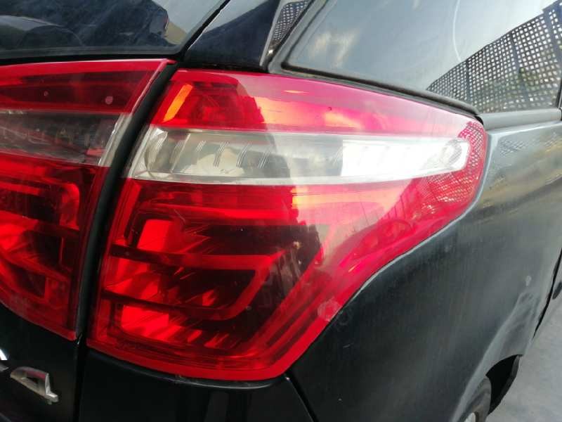 Recambio de piloto trasero derecho para citroën c4 picasso 2.0 hdi fap cat (rhr / dw10bted4) referencia OEM IAM   