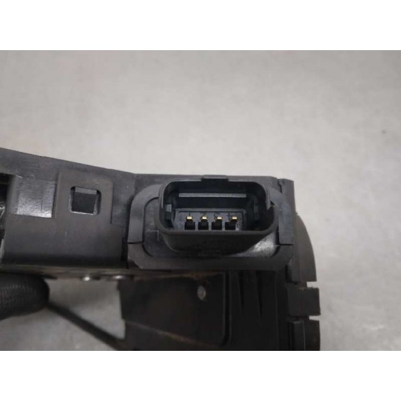 Recambio de cerradura puerta delantera derecha para renault clio iv 0.9 referencia OEM IAM 805004945R 4 PINES 