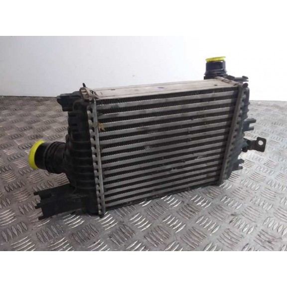 Recambio de intercooler para renault captur zen referencia OEM IAM 144961381R  