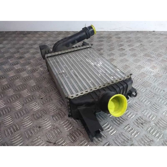 Recambio de intercooler para renault captur zen referencia OEM IAM 144961381R  