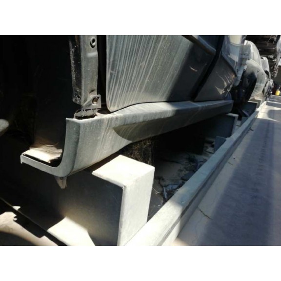 Recambio de faldon lateral para bmw x5 (e70) 3.0d referencia OEM IAM  DERECHO 