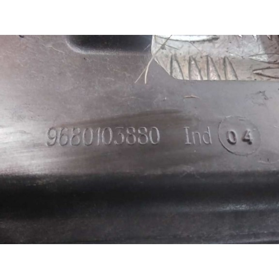 Recambio de panel frontal para peugeot 207 premium referencia OEM IAM 96580103880  