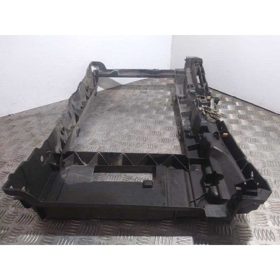 Recambio de panel frontal para peugeot 207 premium referencia OEM IAM 96580103880  