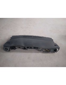 Recambio de salpicadero para toyota auris hybrid active referencia OEM IAM 5584502440  