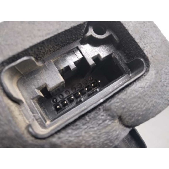 Recambio de cerradura puerta delantera derecha para skoda octavia combi (5e5) style referencia OEM IAM 16J5E1837016A 7 PINES 