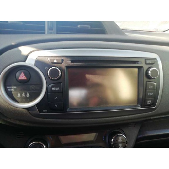 Recambio de sistema navegacion gps para toyota yaris active referencia OEM IAM 861400D010 NAVEGADOR 