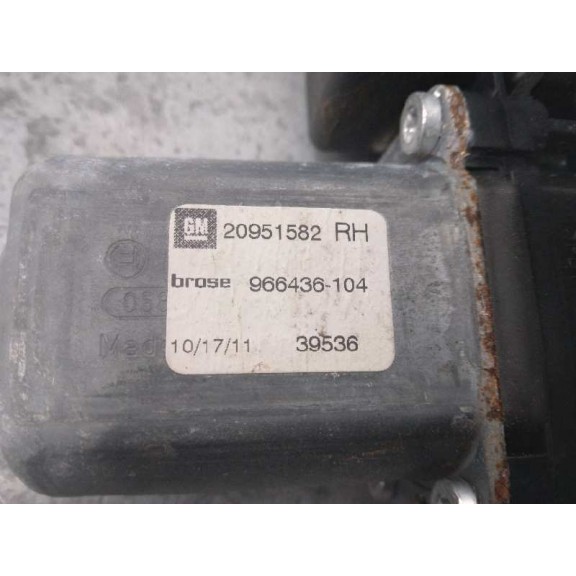 Recambio de elevalunas delantero derecho para opel astra j gtc sport referencia OEM IAM 20951582 ELÉCTRICO 7 PINES 966436104