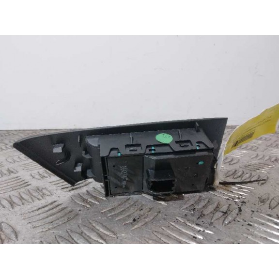 Recambio de mando elevalunas delantero izquierdo para opel astra j gtc sport referencia OEM IAM  TRW 