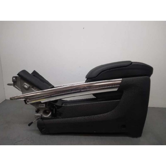 Recambio de apoyabrazos central para opel zafira tourer excellence referencia OEM IAM   