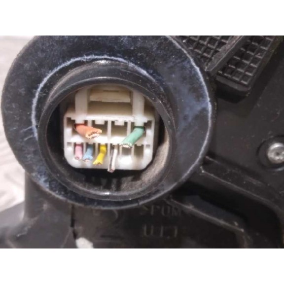 Recambio de cerradura puerta delantera izquierda para toyota auris active referencia OEM IAM  6 CABLES 