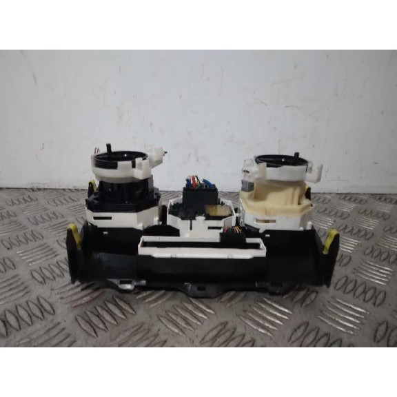Recambio de mando calefaccion / aire acondicionado para toyota auris active referencia OEM IAM 5540602190  
