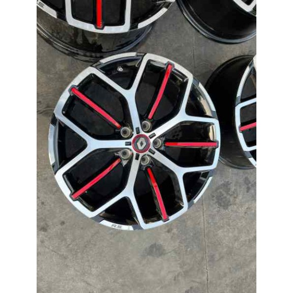 Recambio de juego llantas para renault megane iv berlina 5p r.s. trophy referencia OEM IAM 8.5JX19CHET54 X4 1 LLANTA TOCADA,VER 