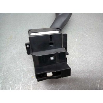 Recambio de mando intermitentes para ford focus lim. (cb8) titanium referencia OEM IAM AV6T13335AB  