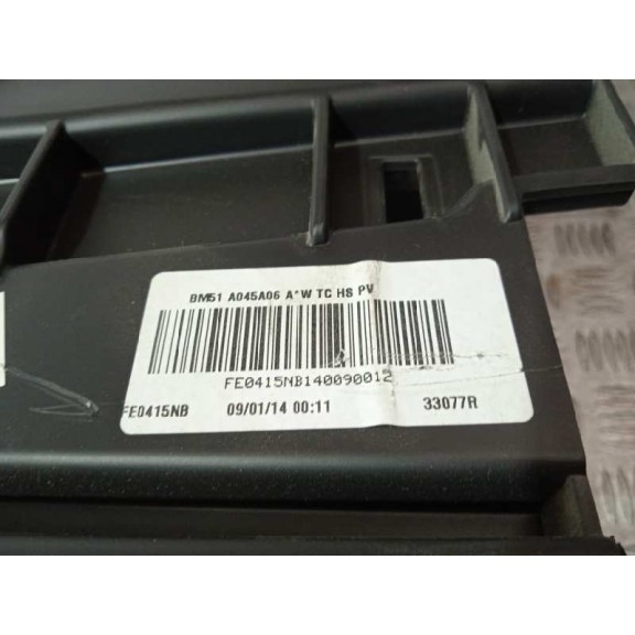 Recambio de apoyabrazos central para ford focus lim. (cb8) 1.6 tdci cat referencia OEM IAM BM51A045A06  