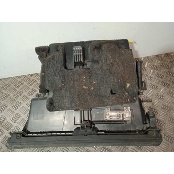 Recambio de guantera para mercedes-benz clase b (w245) 2.0 cdi cat referencia OEM IAM 1005483  