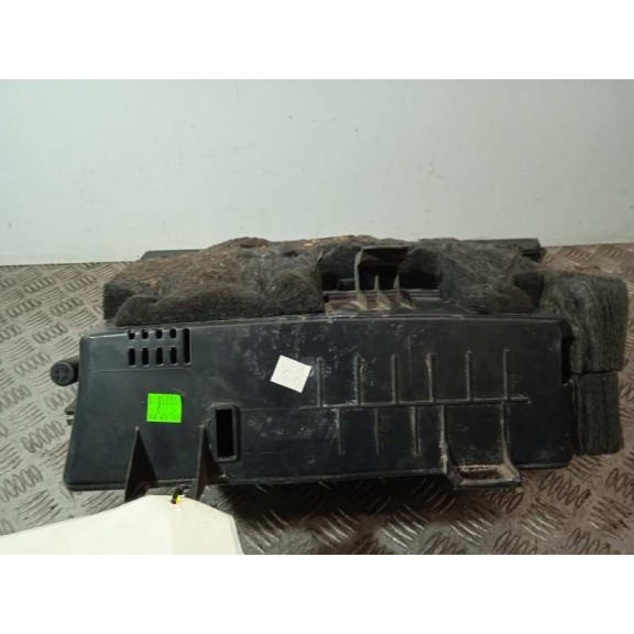 Recambio de guantera para mercedes-benz clase b (w245) 2.0 cdi cat referencia OEM IAM 1005483  