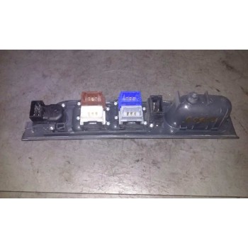 Recambio de mando elevalunas delantero izquierdo para renault laguna (b56) 1.6 referencia OEM IAM   