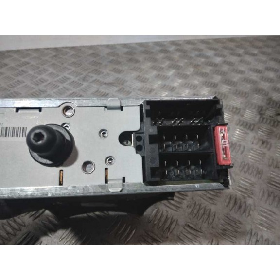 Recambio de sistema audio / radio cd para ford ka (ccu) black edition referencia OEM IAM 7354765220  