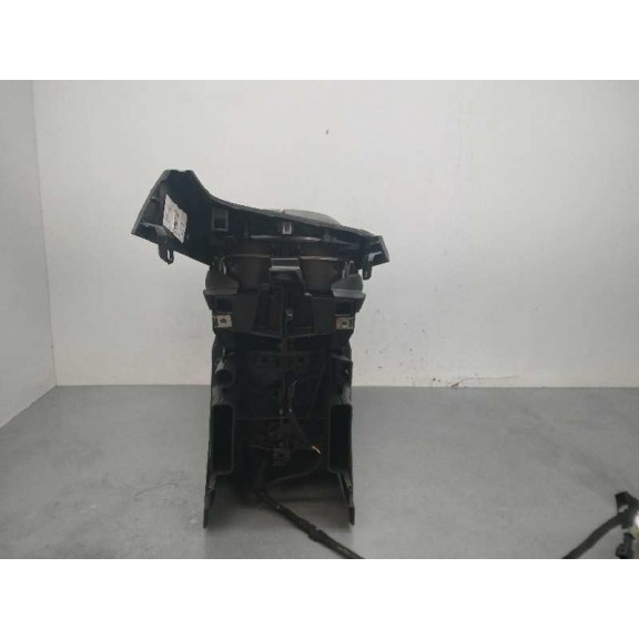 Recambio de apoyabrazos central para peugeot 5008 gt referencia OEM IAM 9810043677  