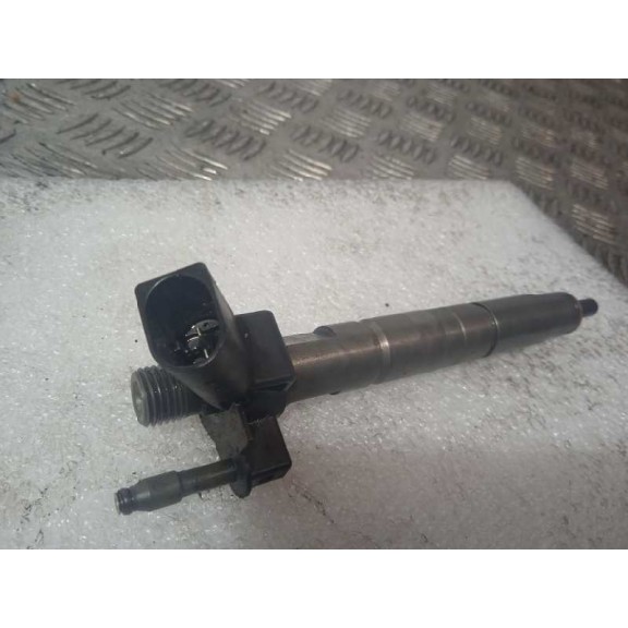 Recambio de inyector para bmw serie 5 touring (f11) 3.0 turbodiesel referencia OEM IAM 780542802 7805428 