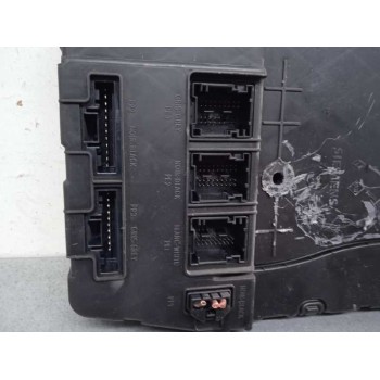 Recambio de centralita bsi para renault scenic ii authentique referencia OEM IAM 8200309693 UCH 